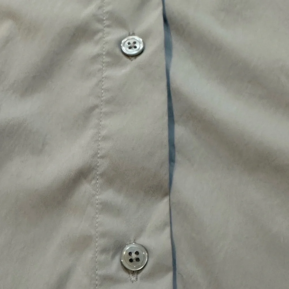 Athleta Blue Button Up Shirt Size M Lightweight w/ Zipper Pocket - Picture 9 of 16